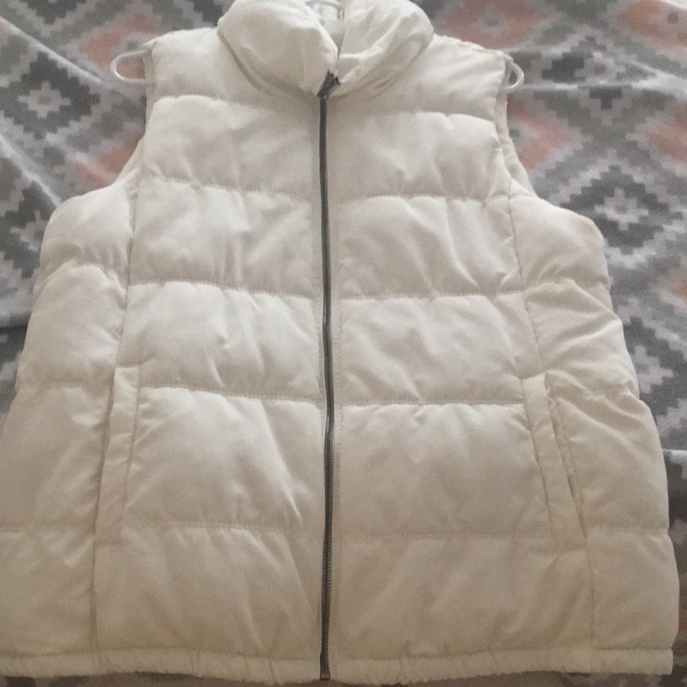 White puffy vest